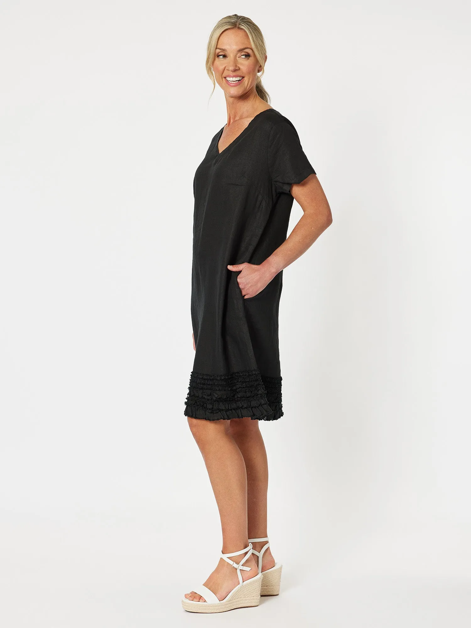 Chic Linen Shift Dress - Black