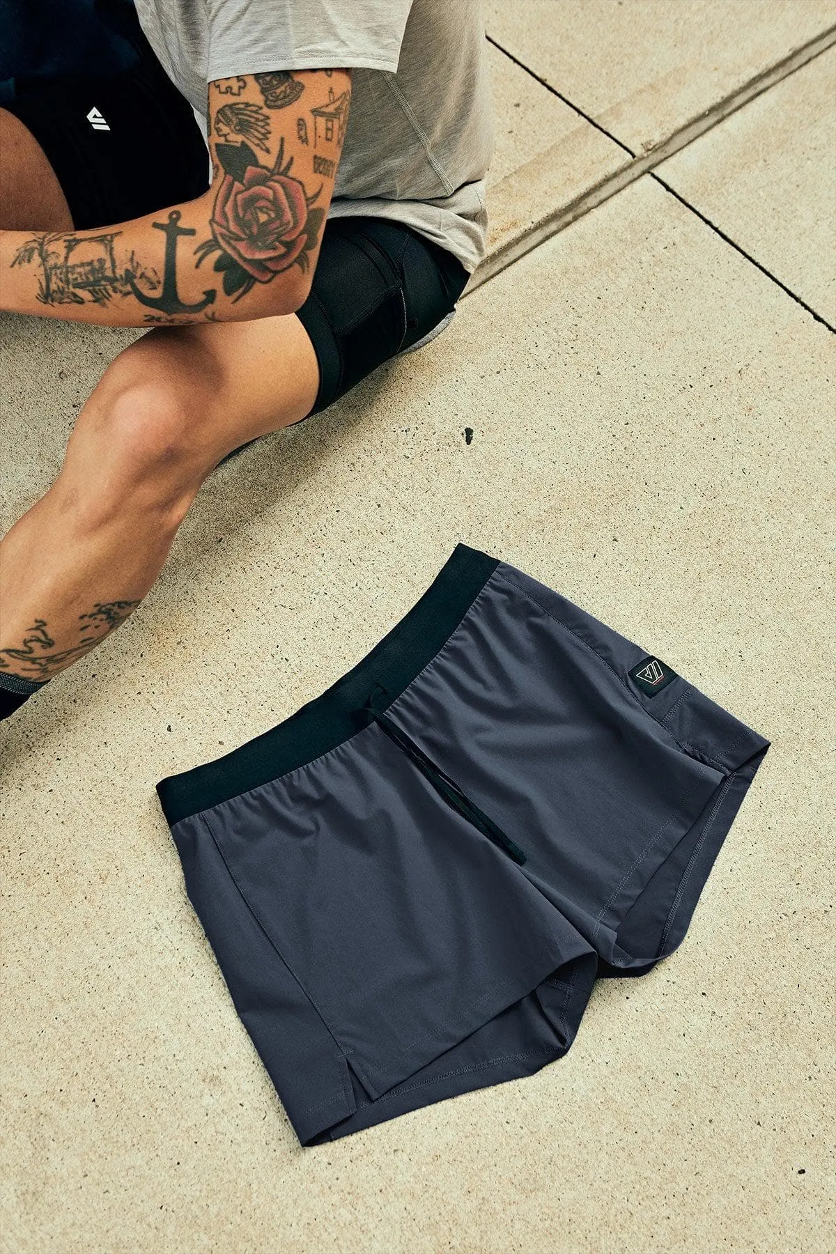 Spring Short in Hudson Grey